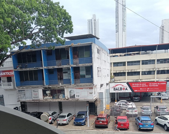 El edificio tenía más de 15 años de estar desocupado.