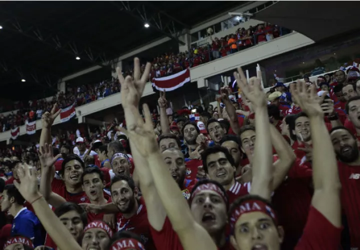 Los panameños están a la expectativa. Foto: Anayansi Gamez