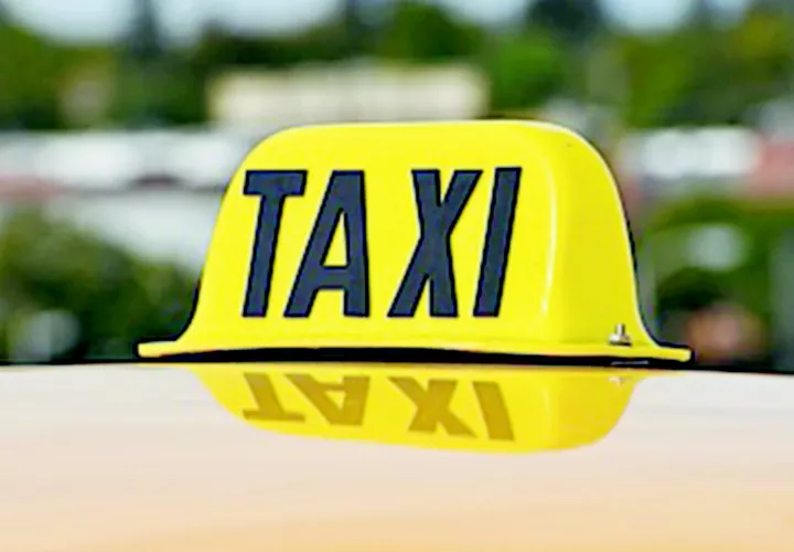 El taxista tuvo que seguir las instrucciones de los asaltantes. Foto: Ilustrativa