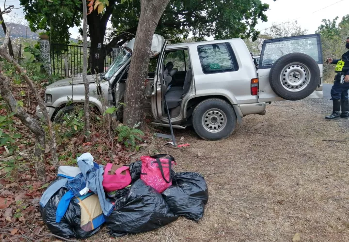 Además del dolor por la pérdida de un ser querido, los familiares deben soportar la mala atención que brindan funcionarios de la Morgue. 