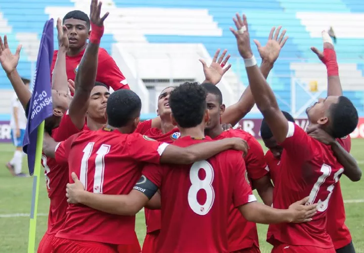 La Selección de Fútbol Sub-20 de Panamá clasificó a los cuartos de final del Premundial, al vencer el pasado sábado 1-0 a Cuba. Foto: Fepafut